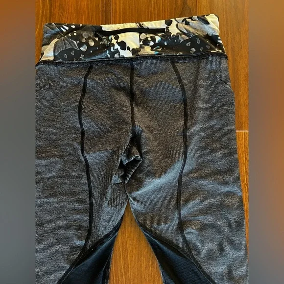 Lululemon cropped leggings - Picture 5 of 7